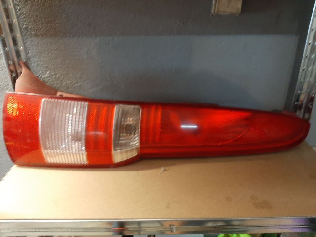 Fiat panda lampy tylne prawa lewa