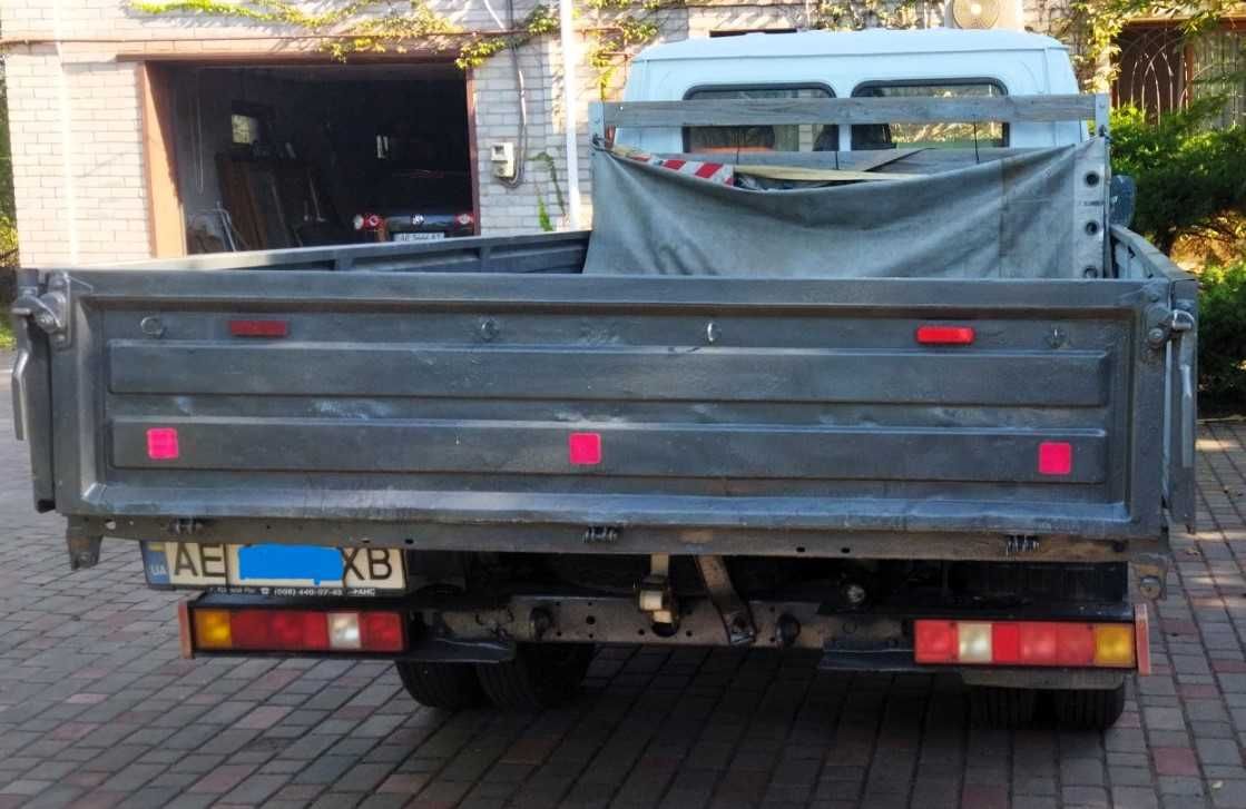 Газель бортовая 33023