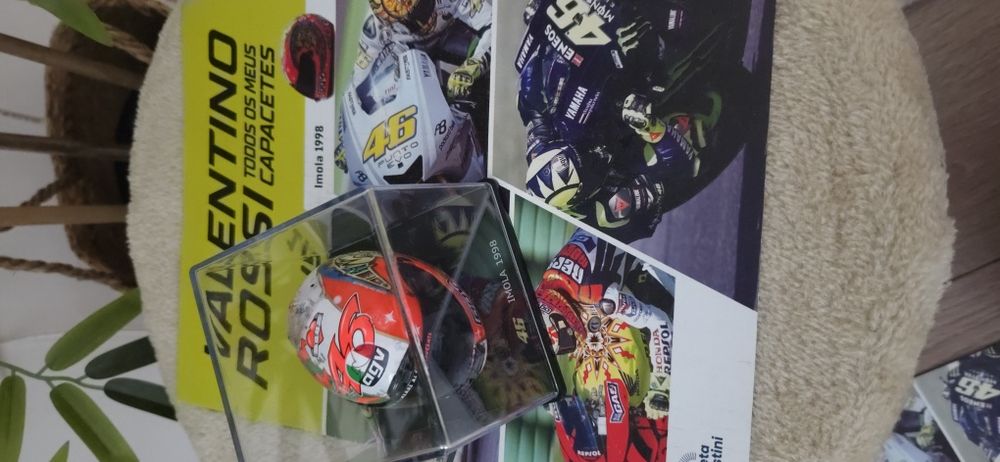 Miniatura Capacete Rossi Imola 1998