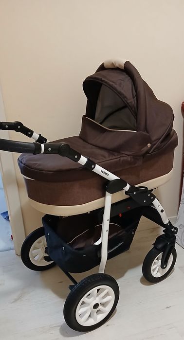 Коляска 2в1. Люлька і прогулянковий блок.