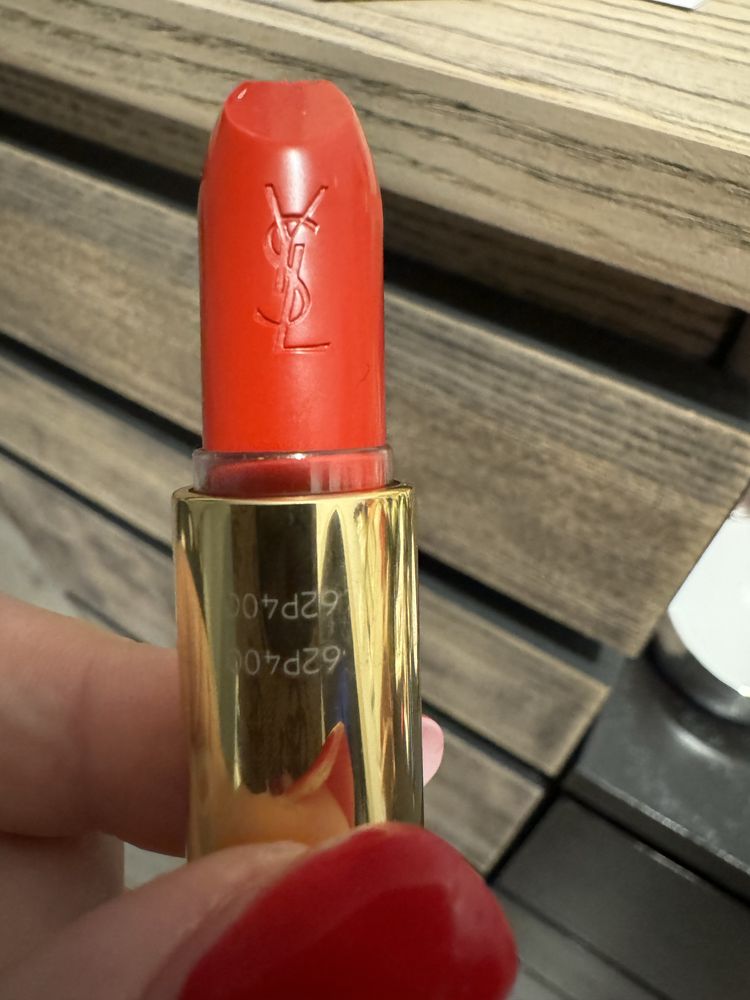 Pomadka YSL mocna czerwień Rouge 14