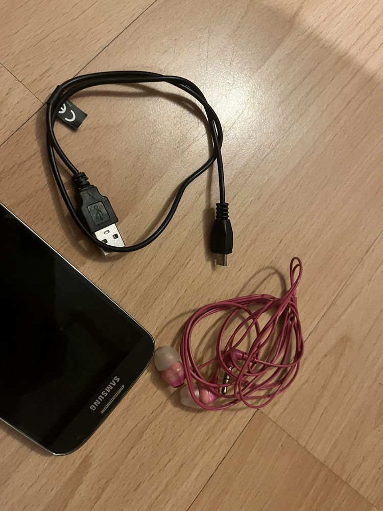 Samsung Galaxy S4 i9505, kabel, słuchawki Sony
