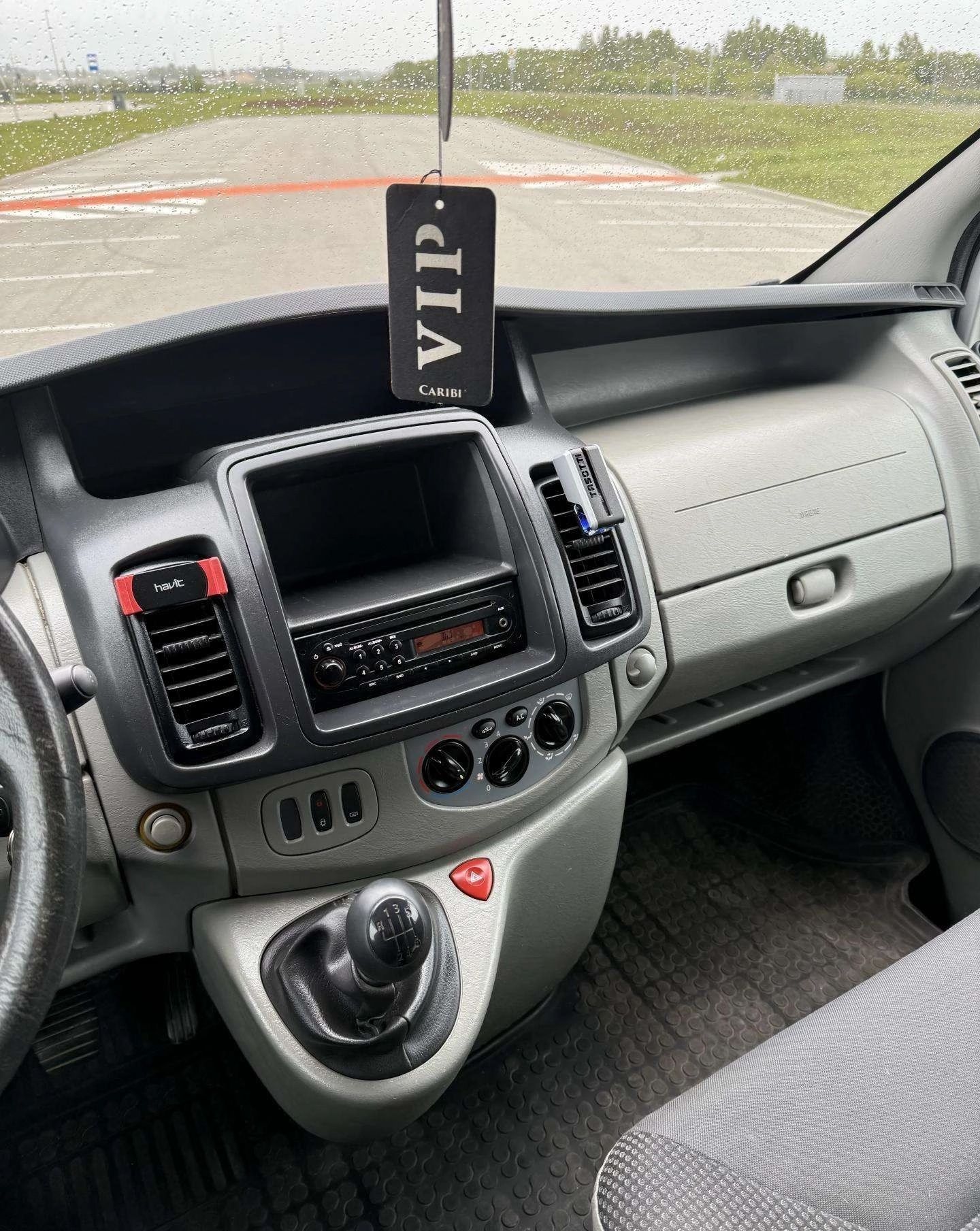 Продаж Opel Vivaro 2012