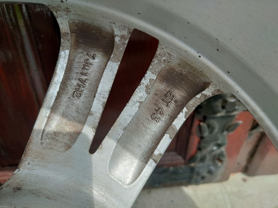 Koła alufelgi felgi aluminiowe seat 17 5x100