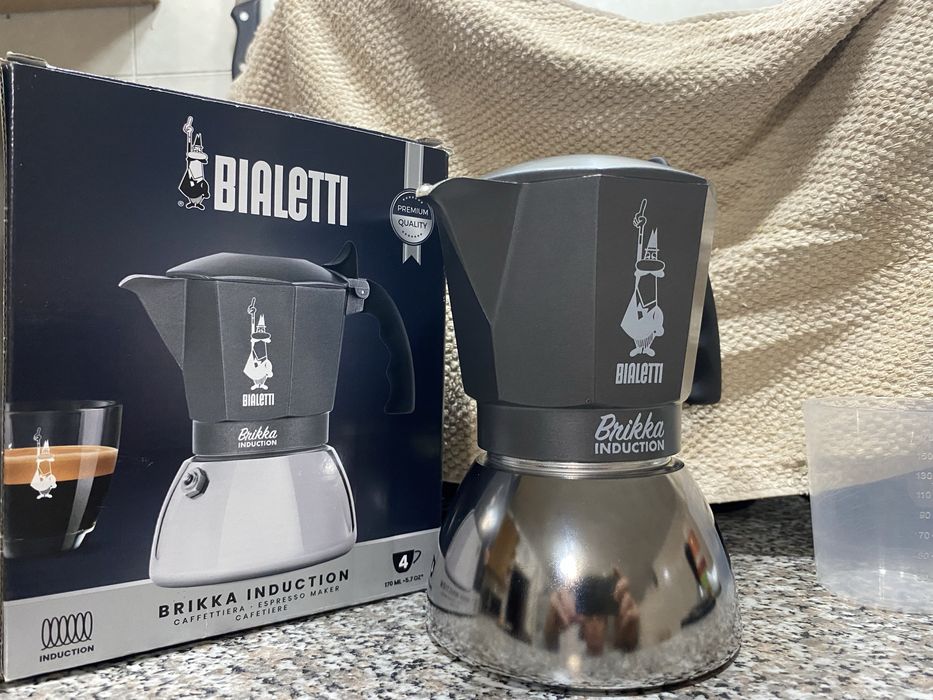 Кавоварка гейзерна Bialetti Brikka Induction на 4 чашки (170 мл.)