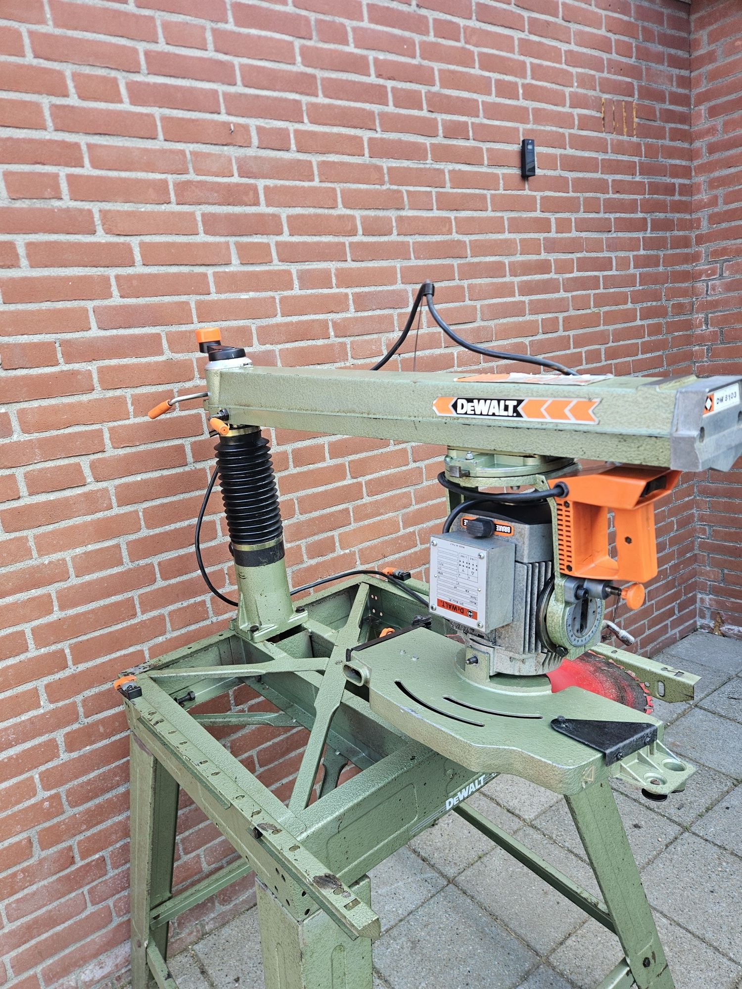 Dewalt dw 8103 piła radialna/ukośnica 380v/400v