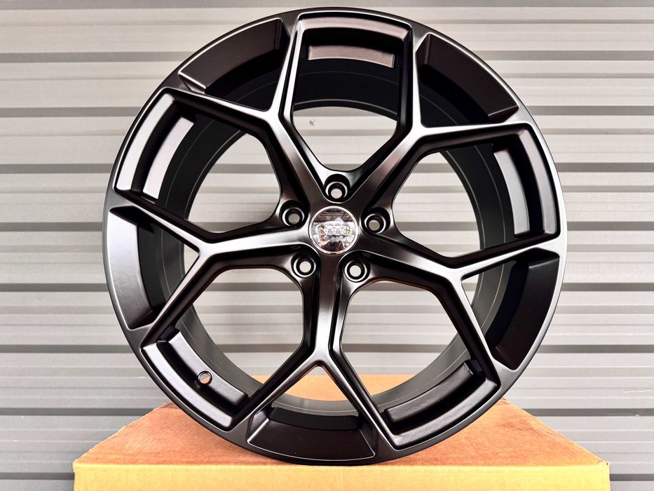 Чорні матові Audi A4 A6 Q3 Q5 титани VW Passat USA Jetta Touareg диски