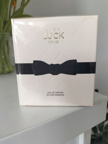 Perfum Luck avon