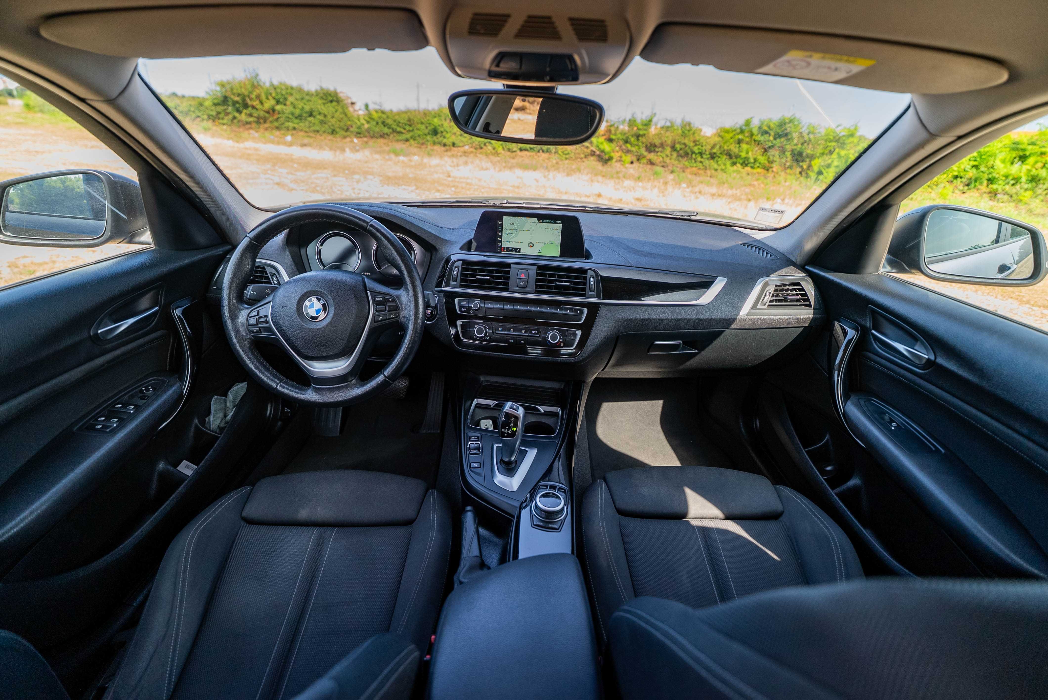 BMW serie 1 Line Sport Caixa Automática
