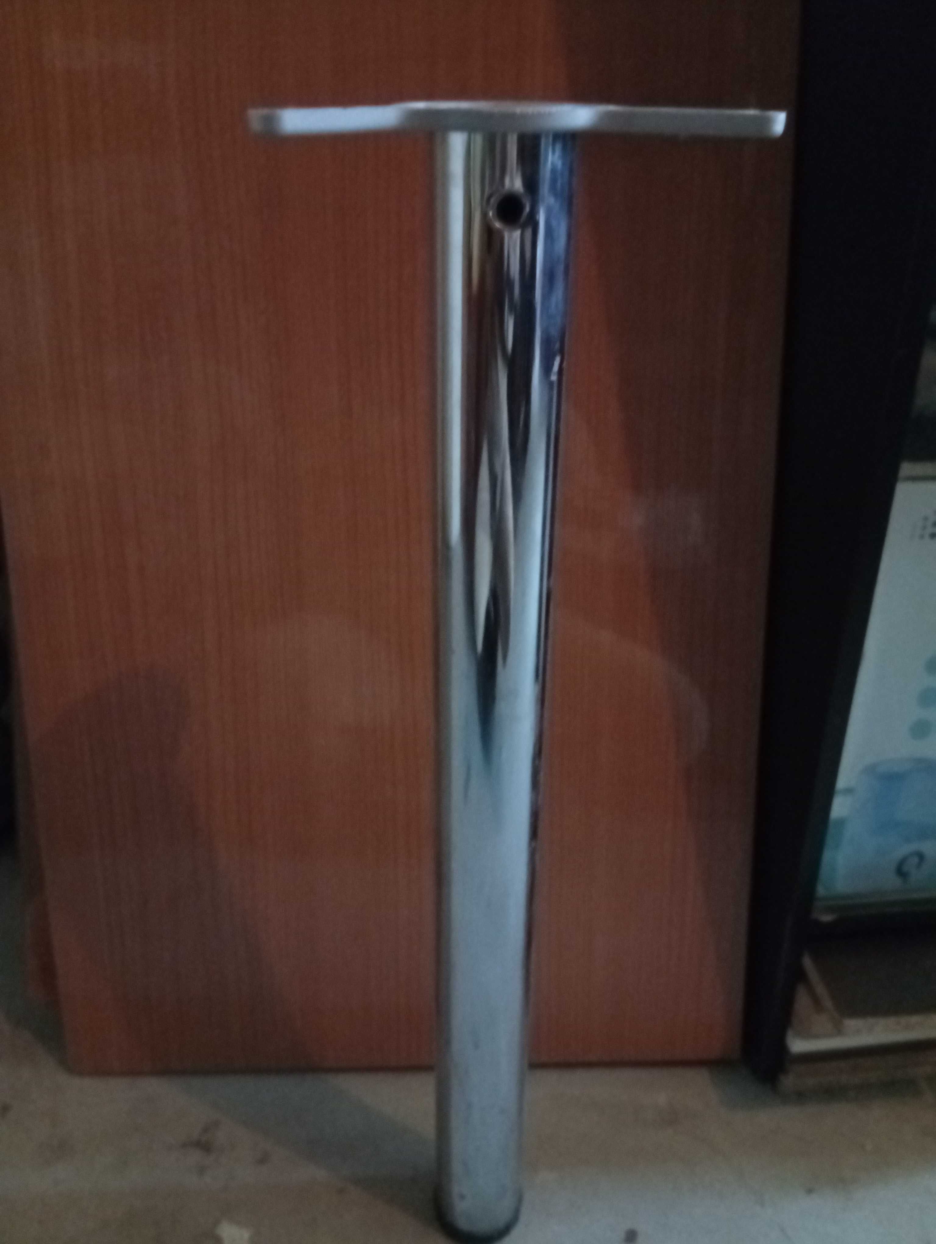 Komplet nóg aluminiowych do stołu