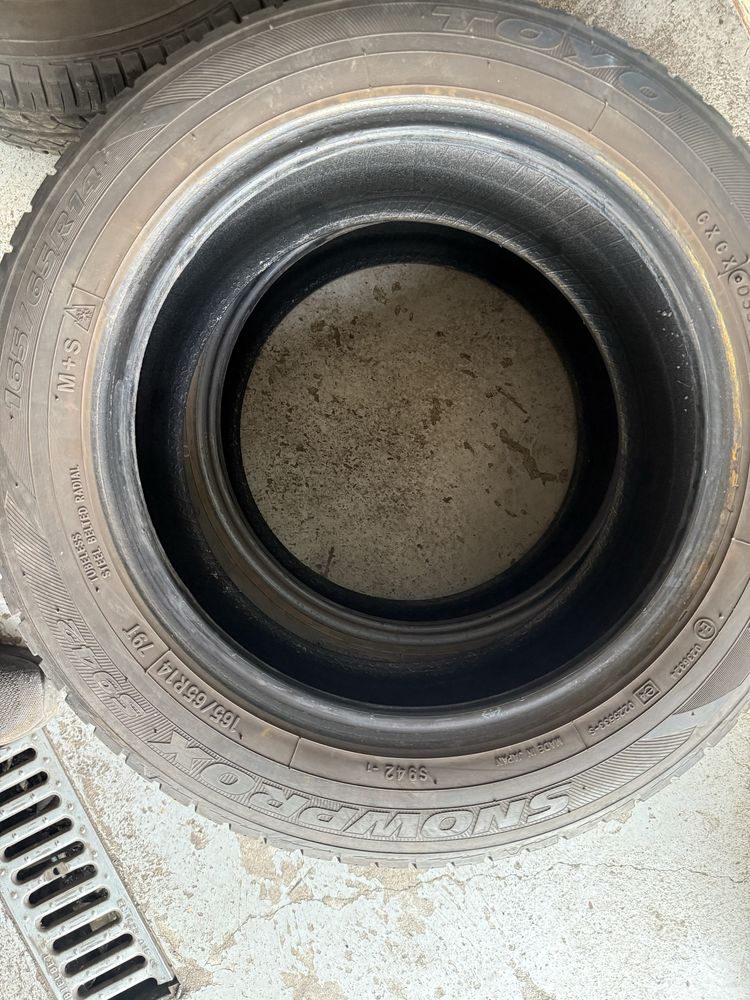Opony zimowe Toyo 165/65 R14 79T