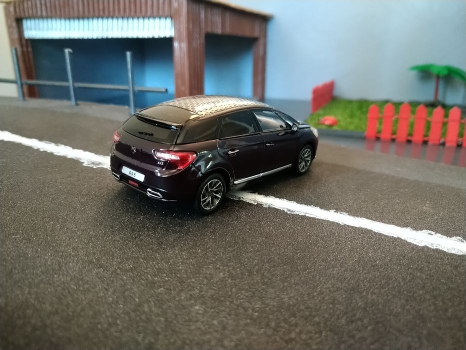 DS DS5 - Norev 1/43