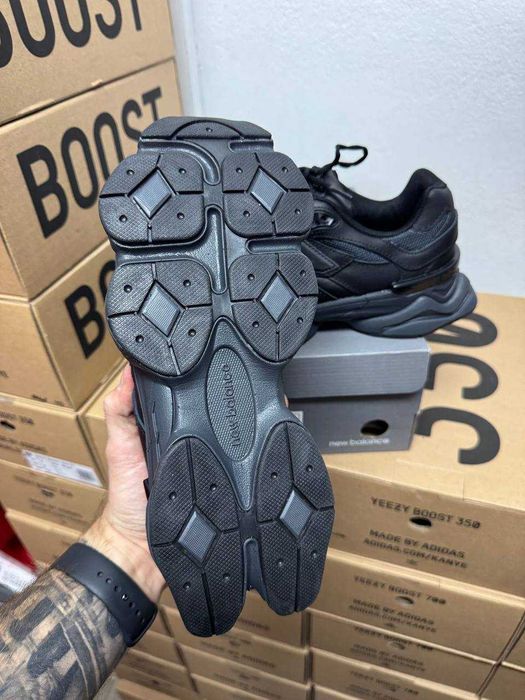 Кроссовки New Balance 9060 КОЖА / Нью Беленс 9060 черные 37 38 39