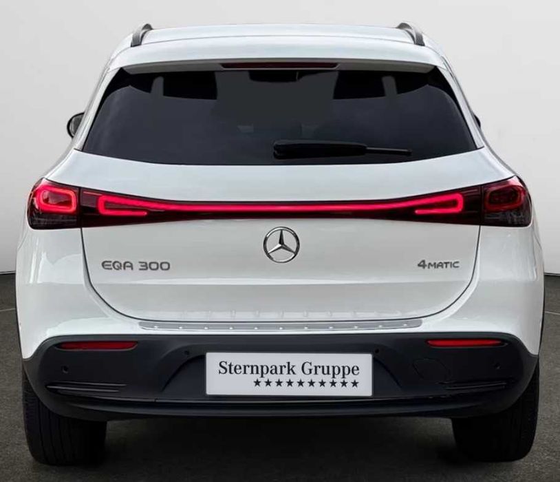 Бампер Mercedes-Benz EQA H243 Мерседес двері фари розборка шрот