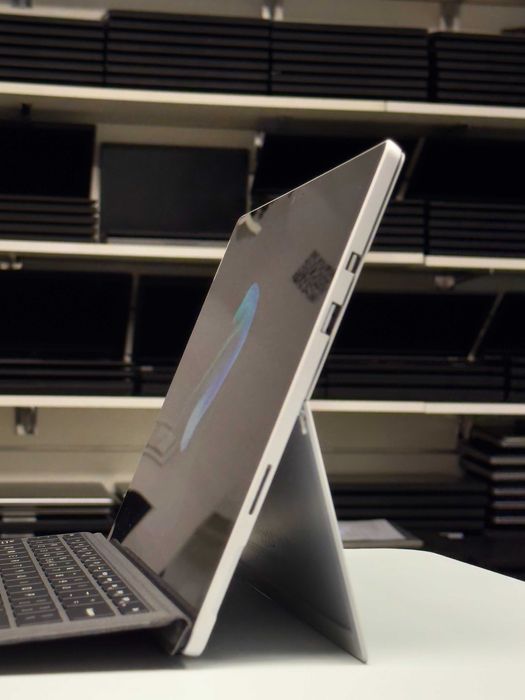 Tablet Microsoft Surface Pro 5 12" i5-7300U 8GB RAM 256GB 2K DOTYK!