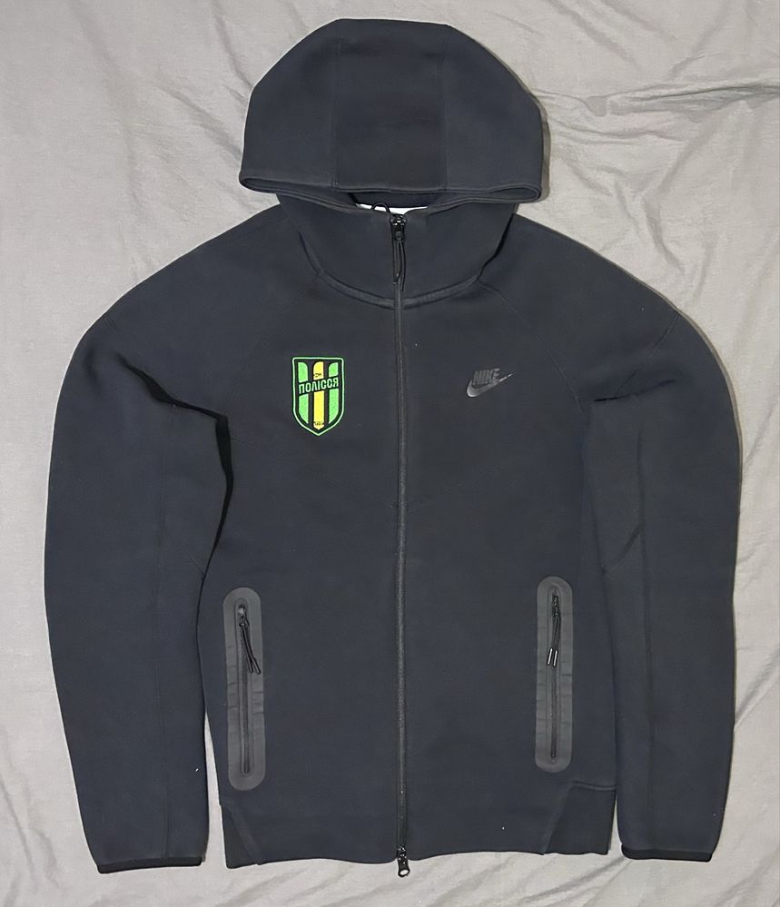 Кофта tech fleece
