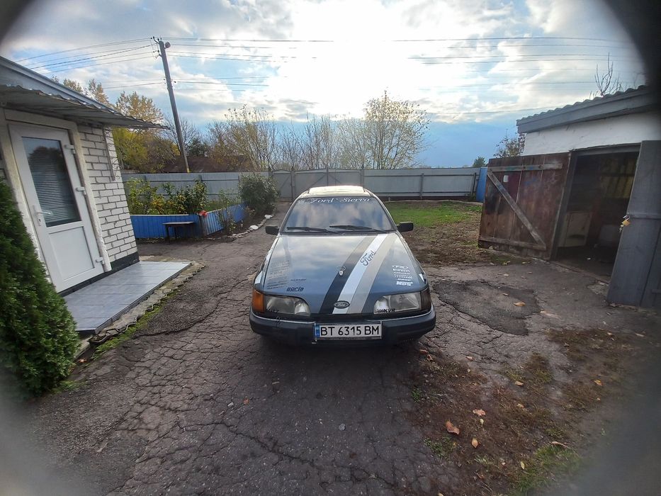 На обмін Форд Sierra