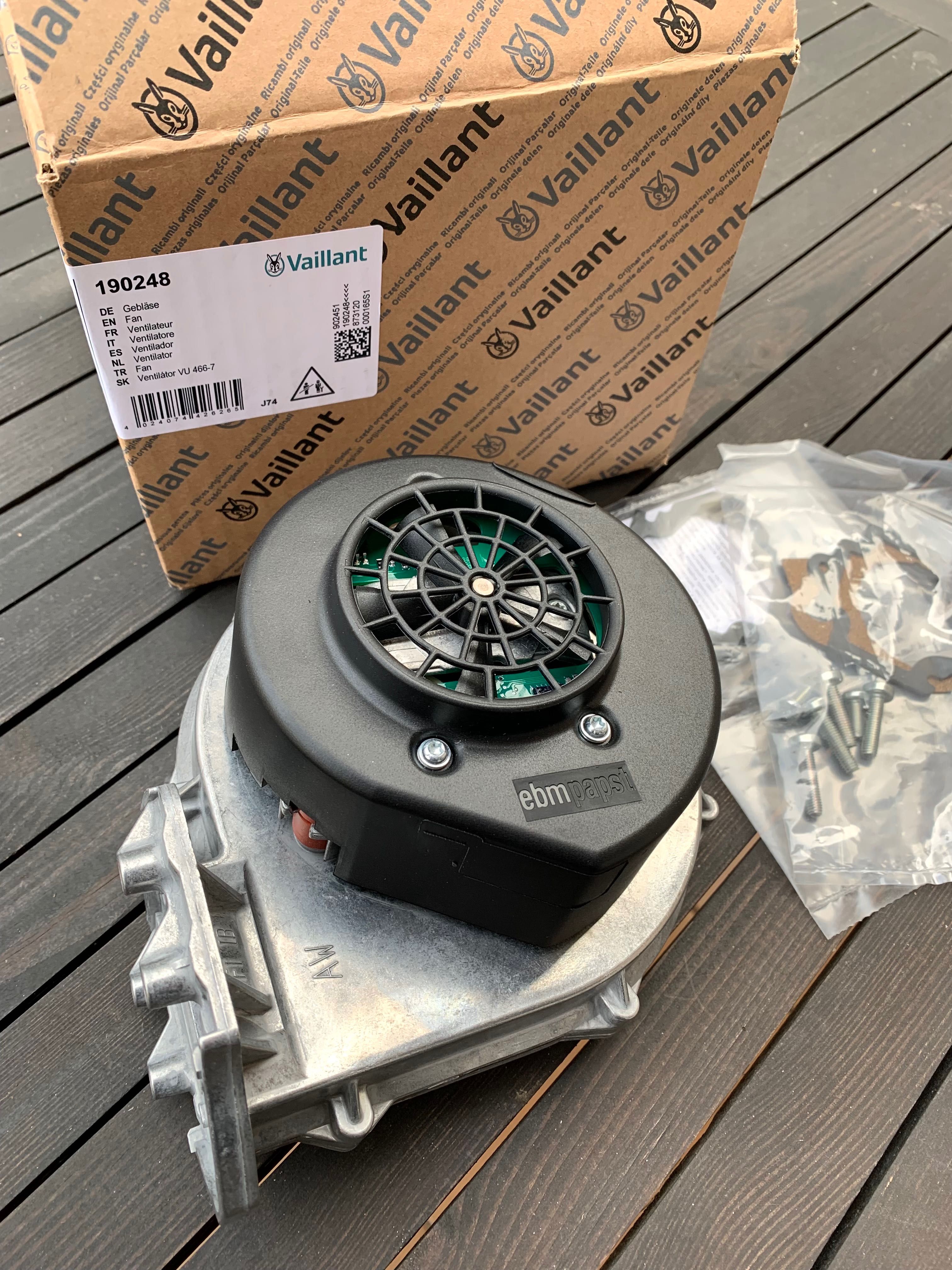Nowy wentylator Vaillant 190248