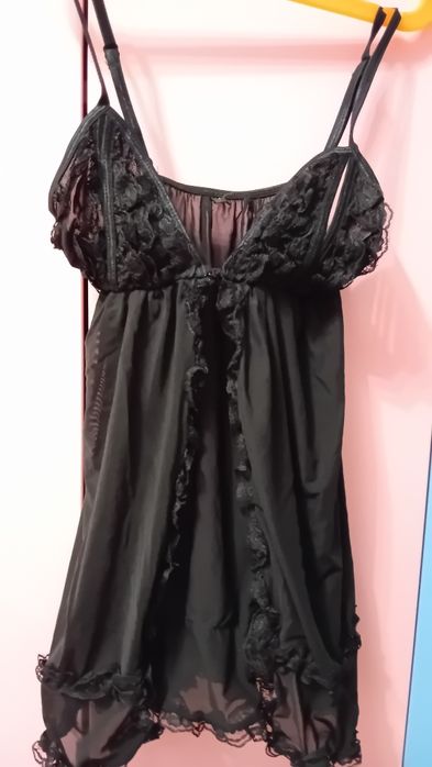 Koszulka nocna damska z koronką