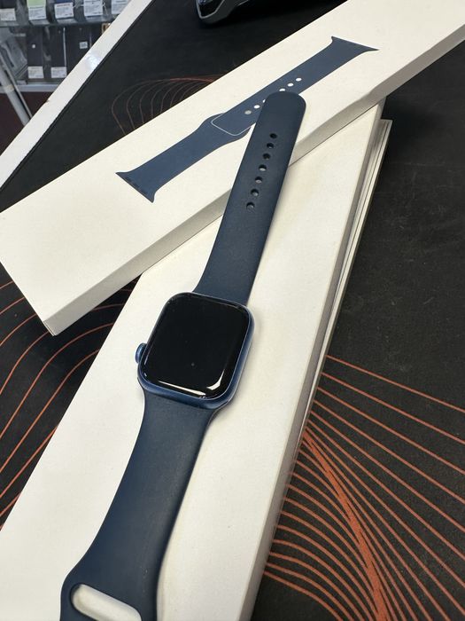 Apple Watch 7 41mm Blue Aluminium Abyss Blue Sport Band