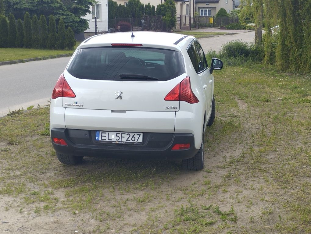 Peugeot 3008  1.6 benz 156KM