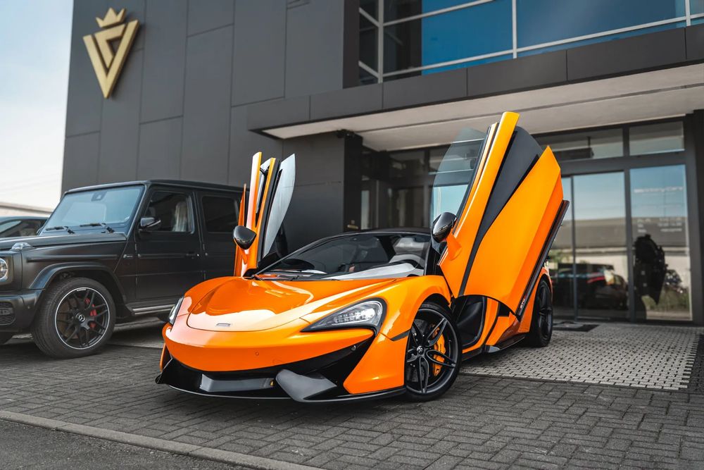 McLaren 570S Coupe / F.Vat-Marża / GT4 / Ventura Orange/ Performance / Carbon / Top !!!