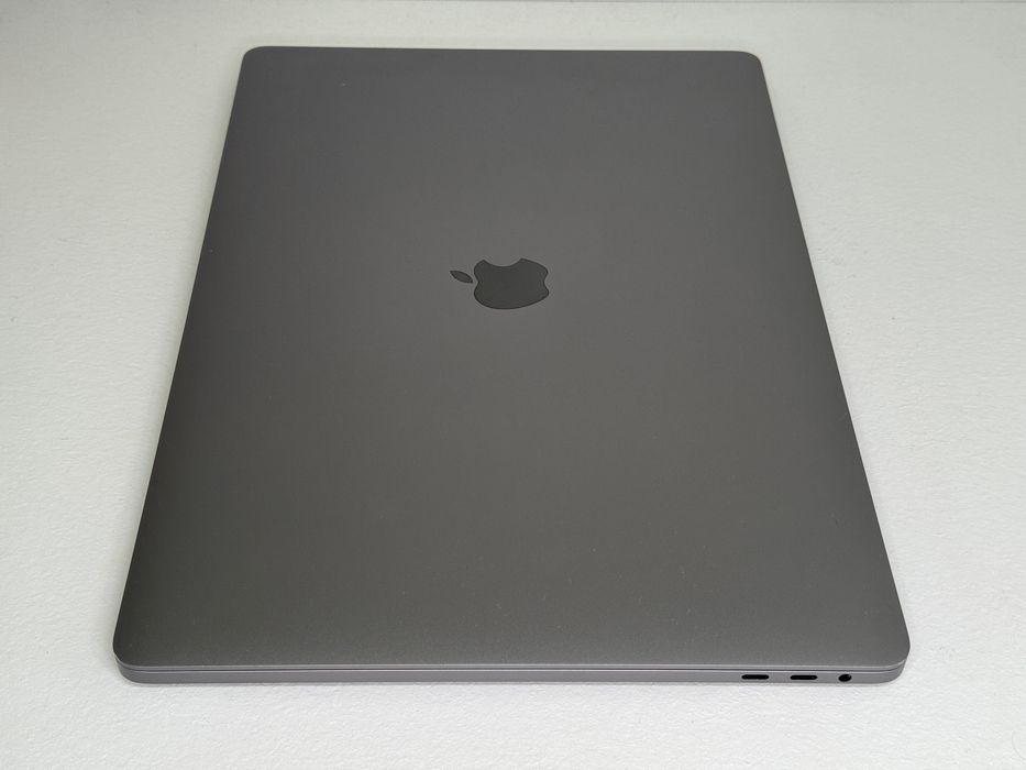 MacBook Pro 16 (A2141) - i7/32GB/512GB - faktura VAT 23%