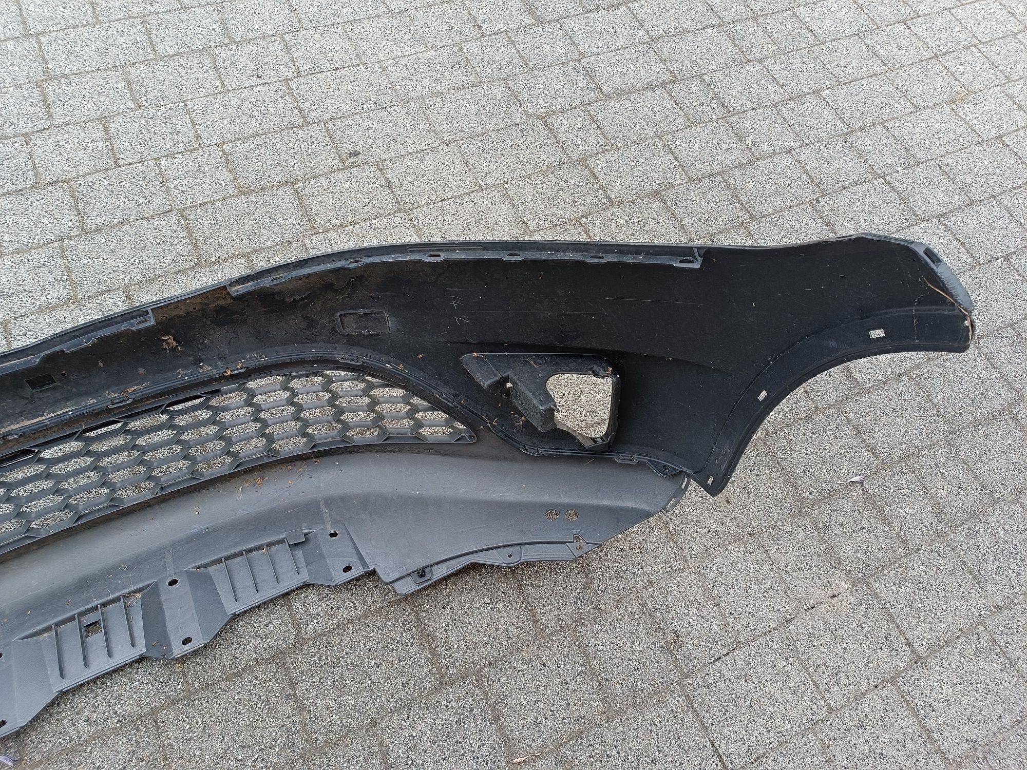 Honda Civic VIII UFO 06-11 - Zderzak przód przedni