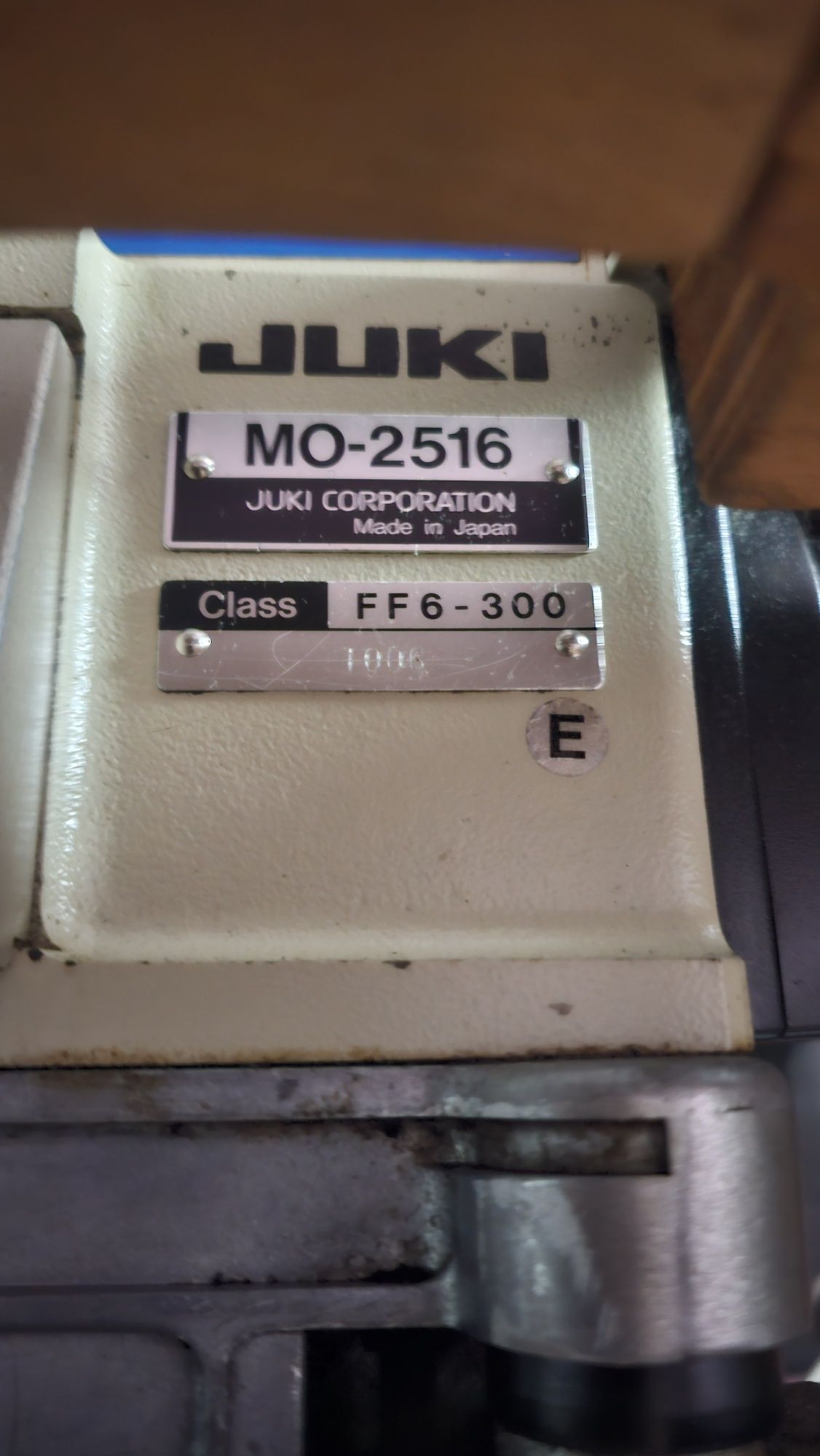Juki overlock mo-2516