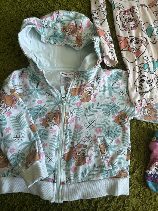 Одяг щенячий патруль