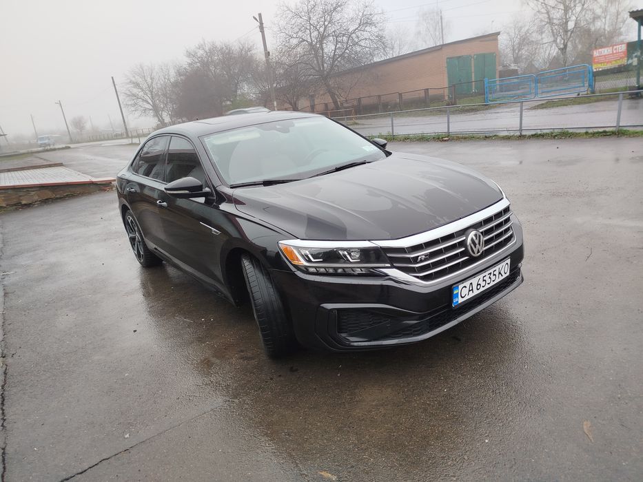Volkswagen Passat B9 2.0 TSI