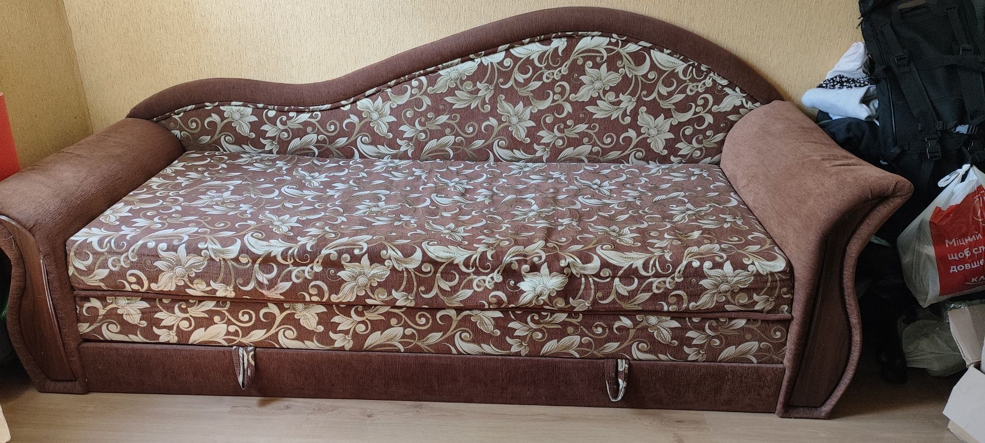 Продам диван розкладний
