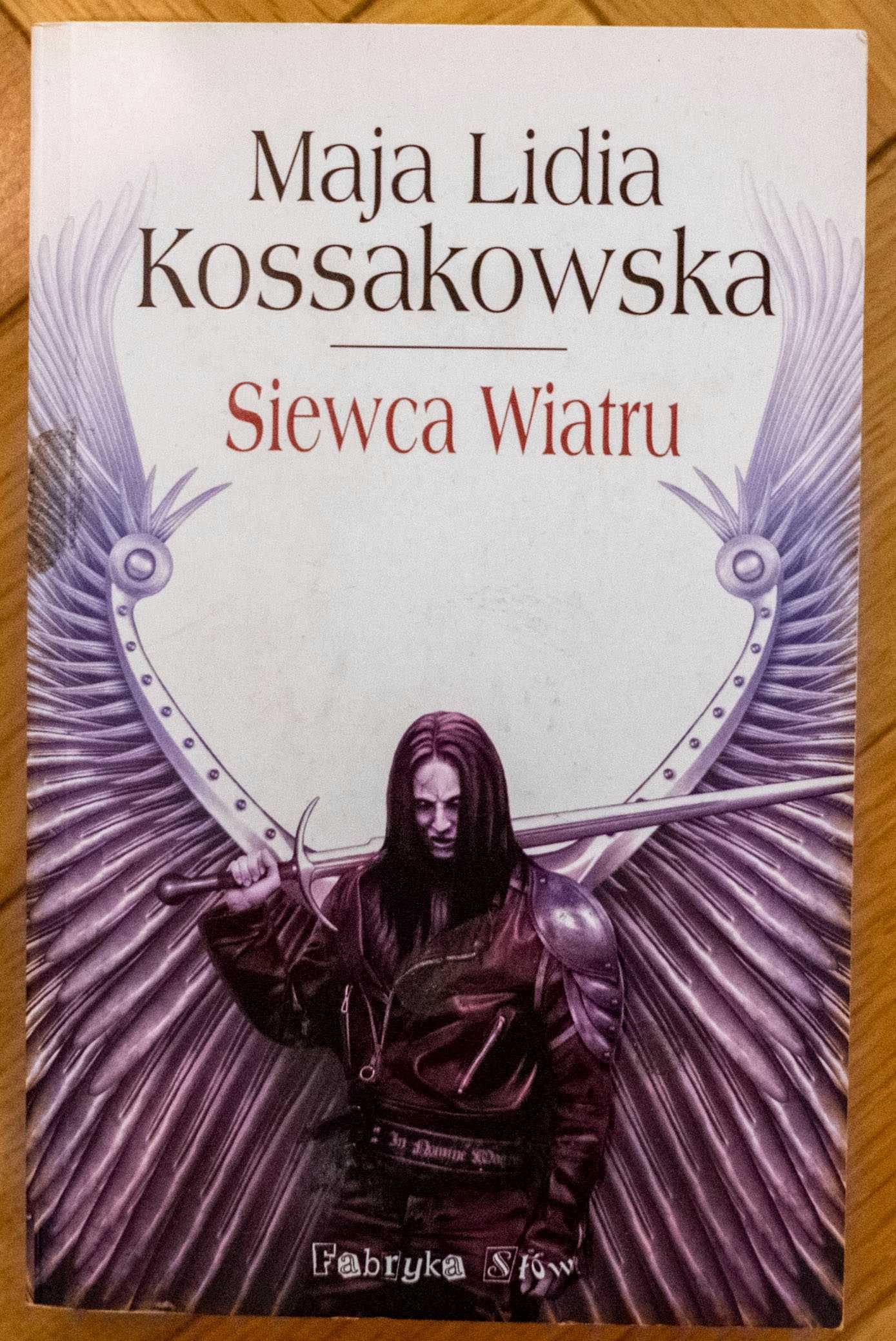 Siewca wiatru Maja Lidia Kossakowska Fabryka Słów Fantastyka