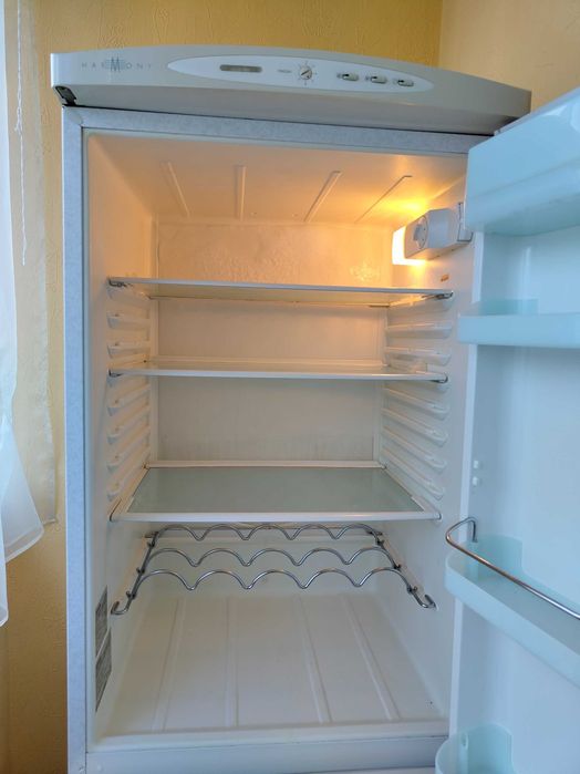 Двокомпресорний холодильник | Gorenje K33/2HYLB | морозилка працює