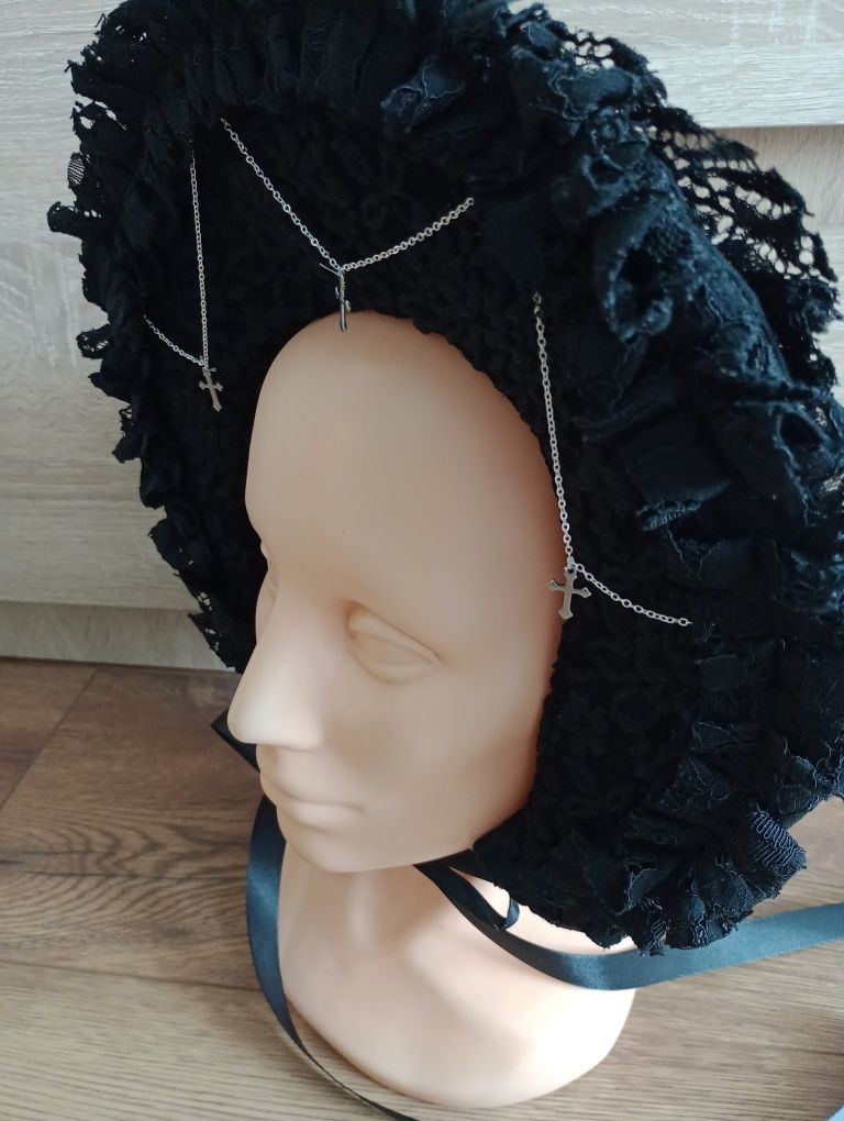 Nowy bonnet wiktoriański z krzyżykami alternative