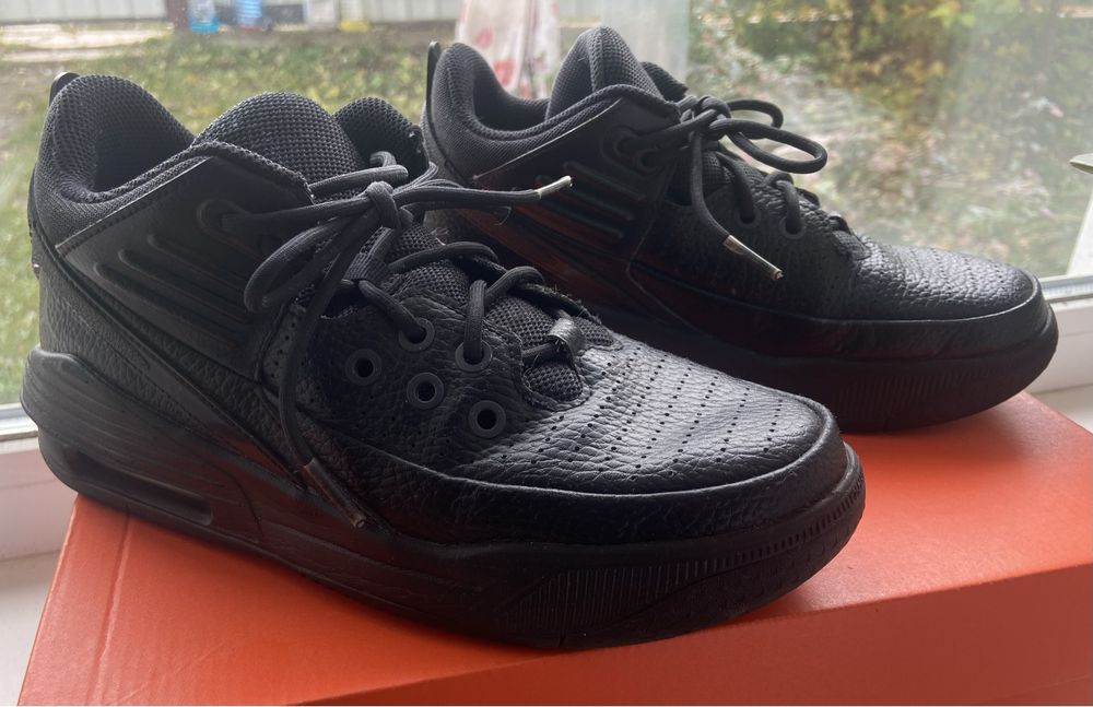 Nike aura 5 jordan оригінальні 37,5
