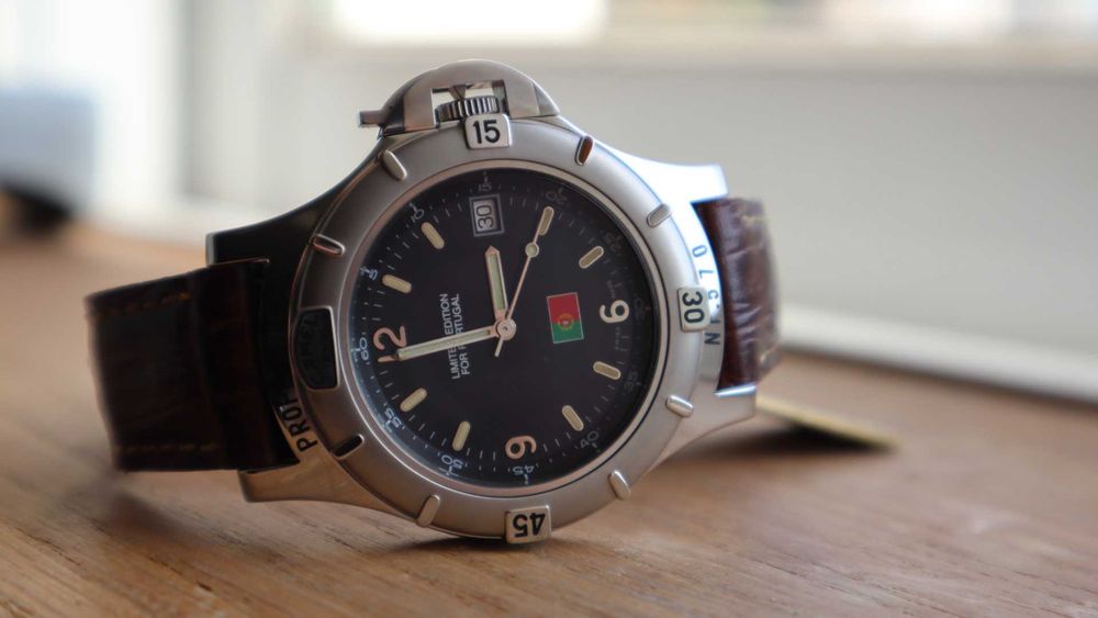 Camel trophy  watche Team Professional