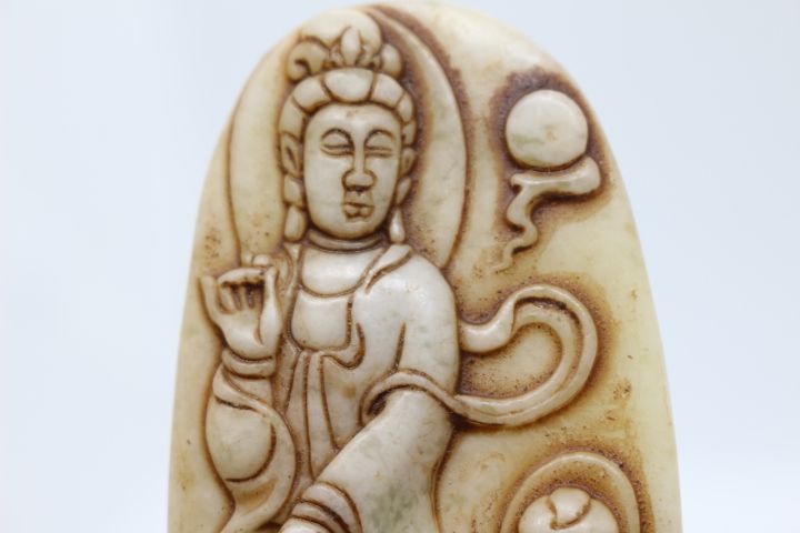 Okimono Pedra Jade Oriental Figuras e Dragão