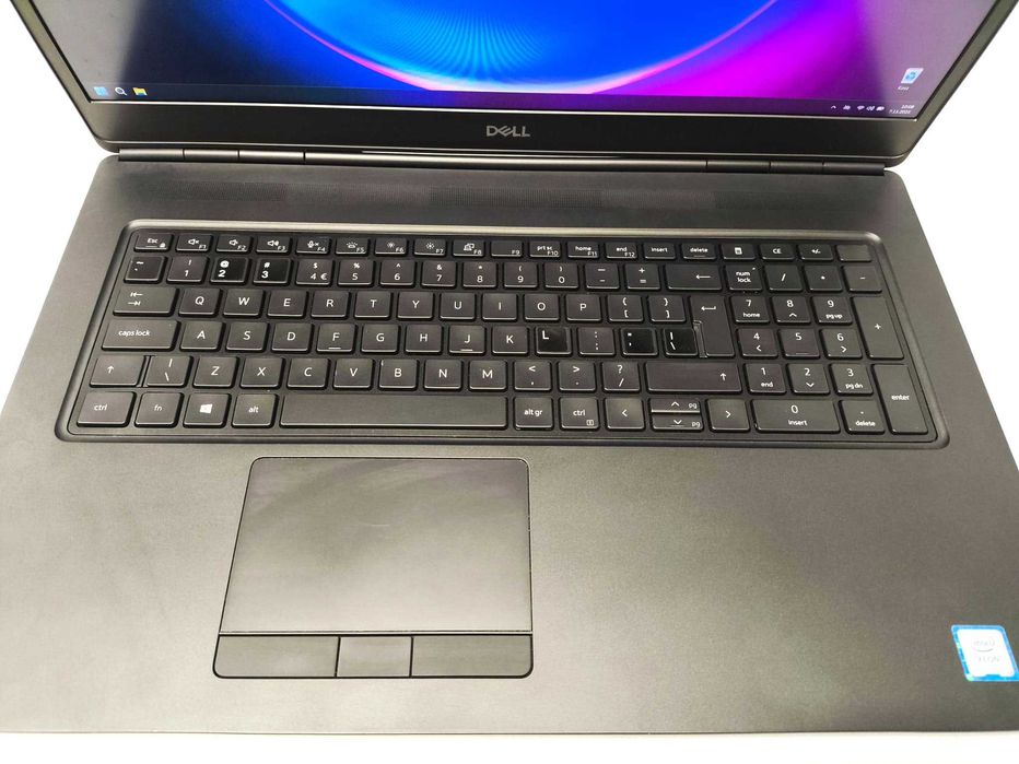 Laptop DELL stacja GRAFICZNA 17,3" XEON 5.3GHz 64GB RAM RTX 16GB W11