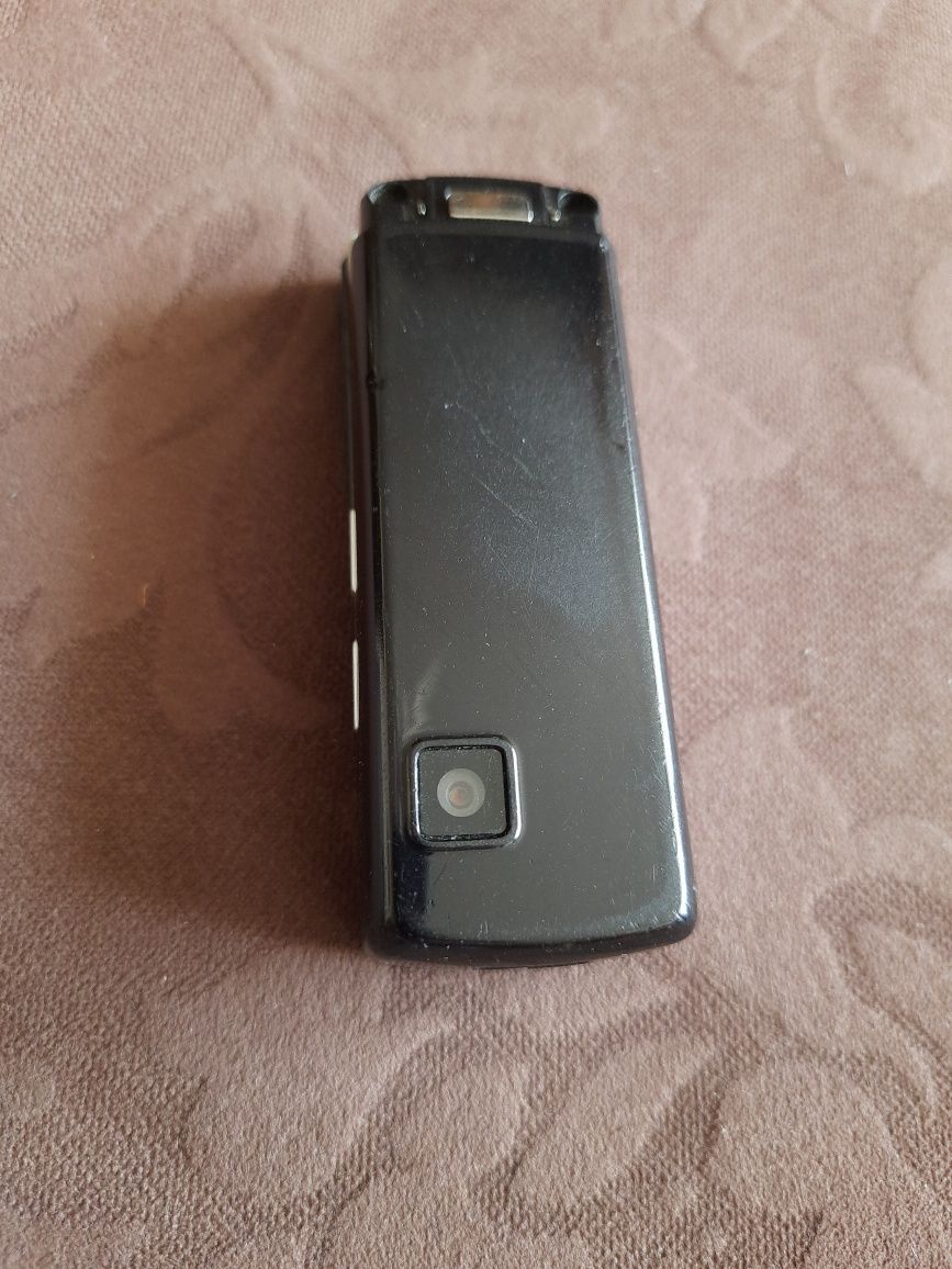 Телефон Рідкісний Samsung F210 оригінал