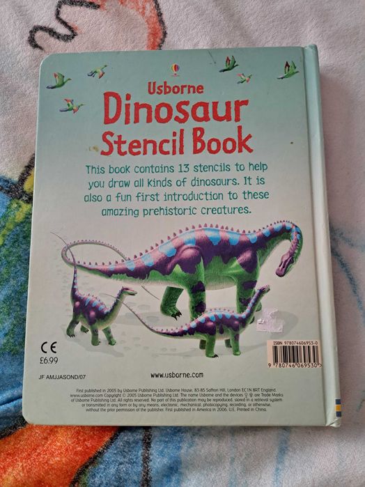 Dinosaur stencil book usborne książka dla dzieci po angielsku