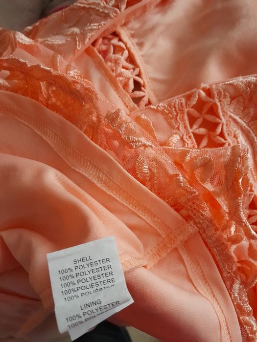 Suknia midi morelowa, ażurowa r36-38"True Decadence"