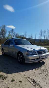 Mercedes c Class 2.0 Бензин.