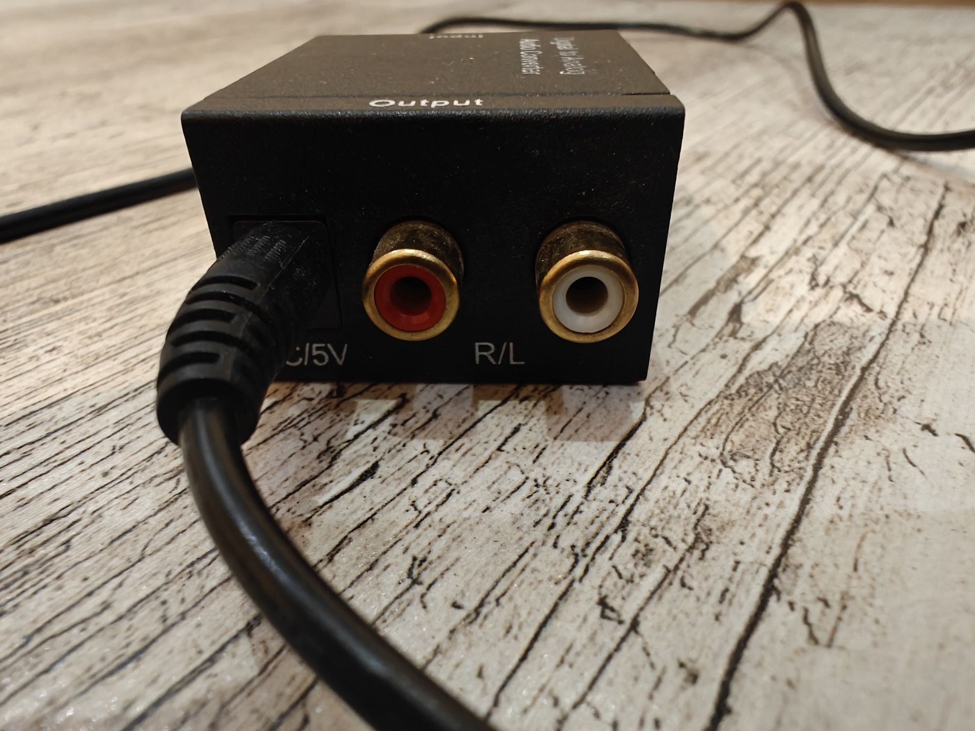 Konwerter cyfrowo analogowy - Digital to Analog Audio  Converter