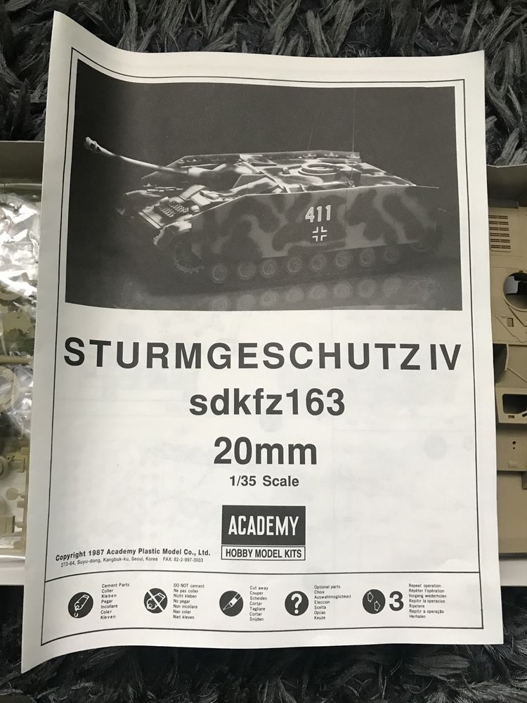 Model do sklejania Sturmgeschutz Sdkfz. 167 skala 1:35