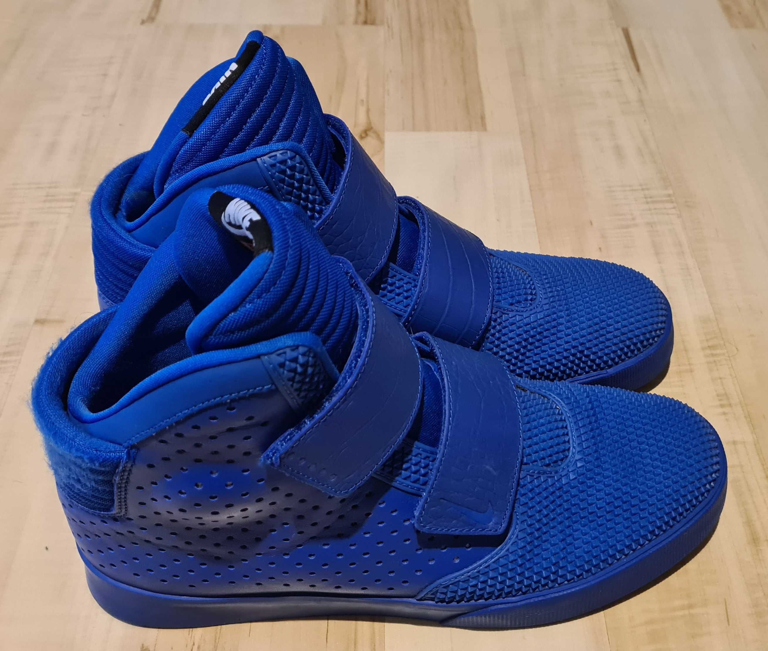 Buty Nike FLYSTEPPER 2K3. Rozmiar 44 / 10 US.