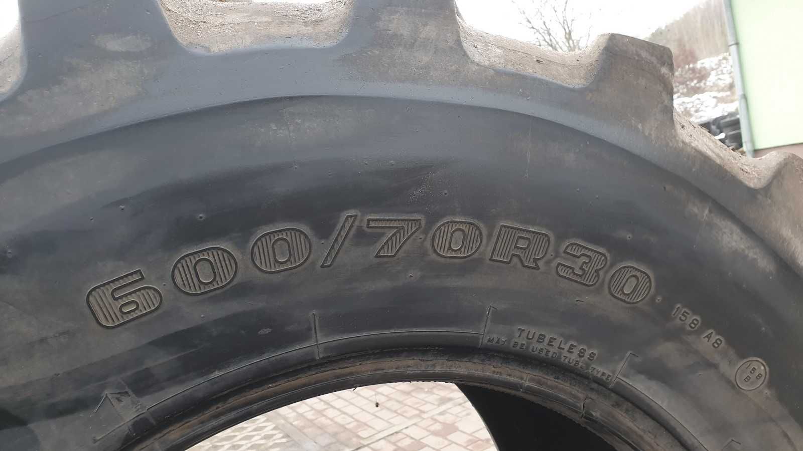 600/70r30 Firestone 50% bieżnik