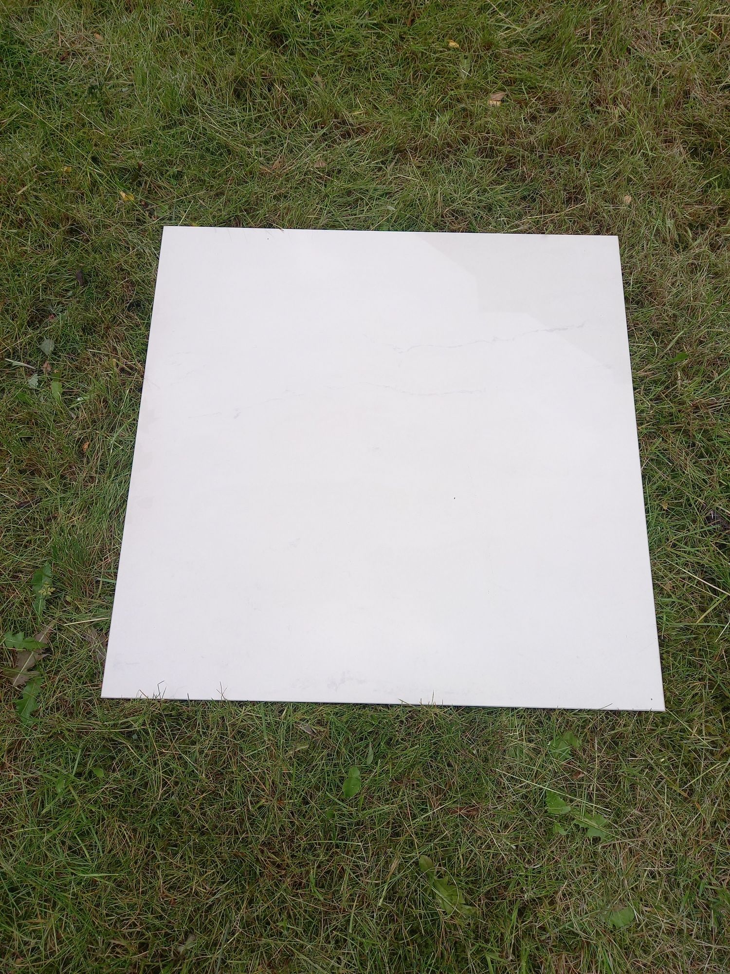 Gres porcellanato 60×60cm.Nowa Gala