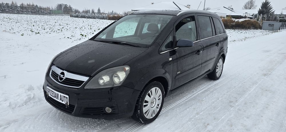 Opel Zafira B 1.8 LPG 2007r, klima 7 osobowa