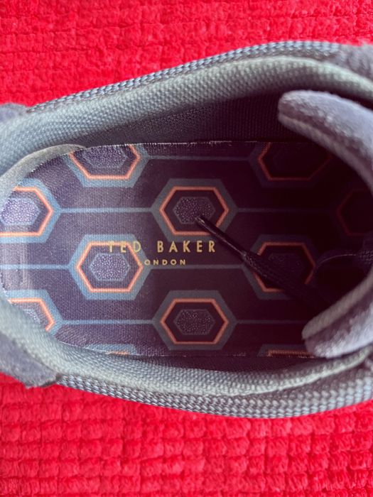 Ténis Ted Baker (tam. 42)